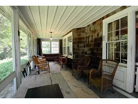 89 Beach St, Westerly, RI 02891 photo 13