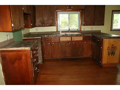 100 Olo St, Woonsocket, RI 02895 photo 9