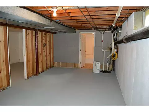 10 Haley Rd, Warwick, RI 02889 photo 11