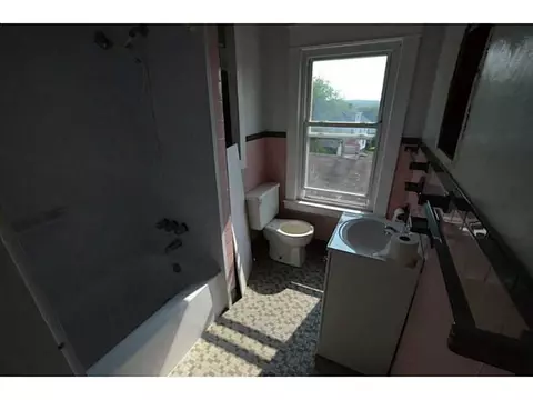 5 James St, Westerly, RI 02891 photo 6