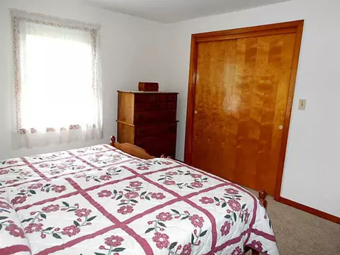 182 Getchell Ave, Woonsocket, RI 02895 photo 13