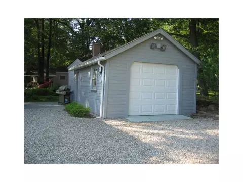8 Tucker St, Glocester, RI 02814 photo 13