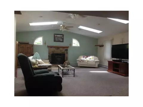 8 Tucker St, Glocester, RI 02814 photo 2