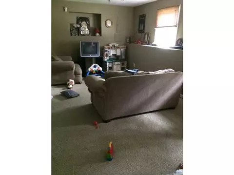 476 Cass Ave, Woonsocket, RI 02895 photo 8