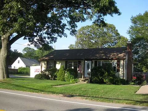 60 Buttonwoods Ave, Warwick, RI 02886 photo 24