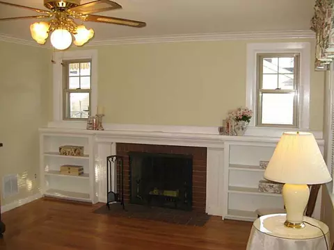 60 Buttonwoods Ave, Warwick, RI 02886 photo 3