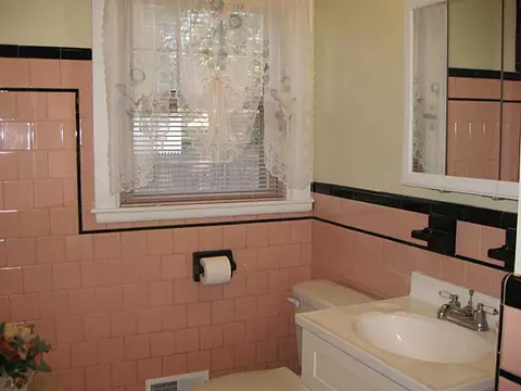 60 Buttonwoods Ave, Warwick, RI 02886 photo 16