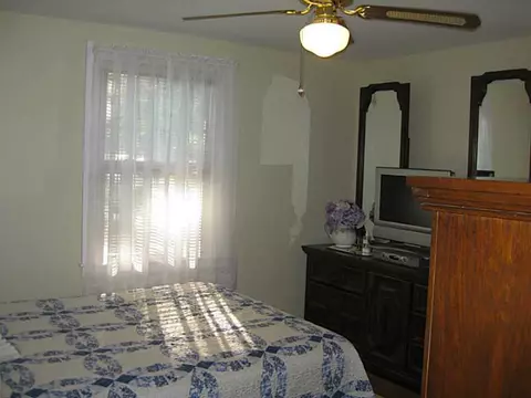 60 Buttonwoods Ave, Warwick, RI 02886 photo 13