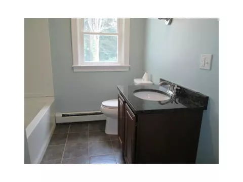 255 Commonwealth Ave, Warwick, RI 02886 photo 16