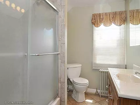 101 Maple Ave, West Warwick, RI 02893 photo 19
