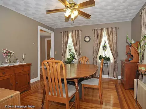 101 Maple Ave, West Warwick, RI 02893 photo 12
