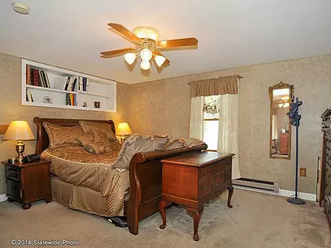 101 Maple Ave, West Warwick, RI 02893 photo 13