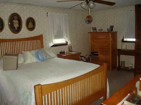 115 Endicott Dr, Warwick, RI 02886 photo 10