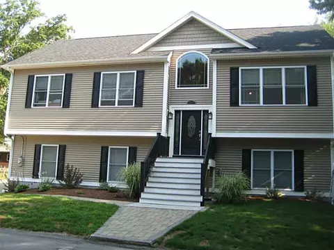 49 Grange Ave, Woonsocket, RI 02895 photo 1