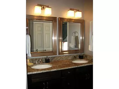 49 Grange Ave, Woonsocket, RI 02895 photo 18
