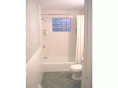 194 Walnut Hill Rd, Woonsocket, RI 02895 photo 6