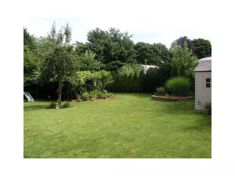 194 Walnut Hill Rd, Woonsocket, RI 02895 photo 15