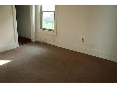 388 Elm St, Woonsocket, RI 02895 photo 7