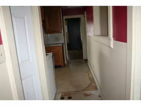 388 Elm St, Woonsocket, RI 02895 photo 11