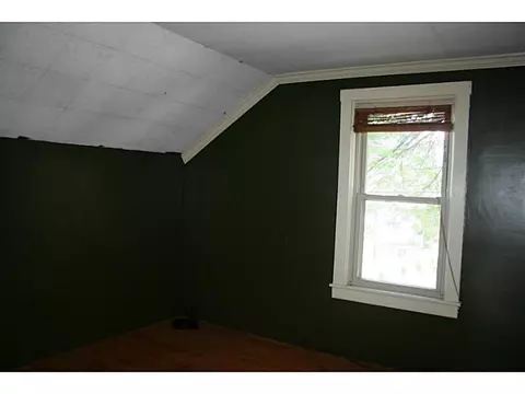 388 Elm St, Woonsocket, RI 02895 photo 15