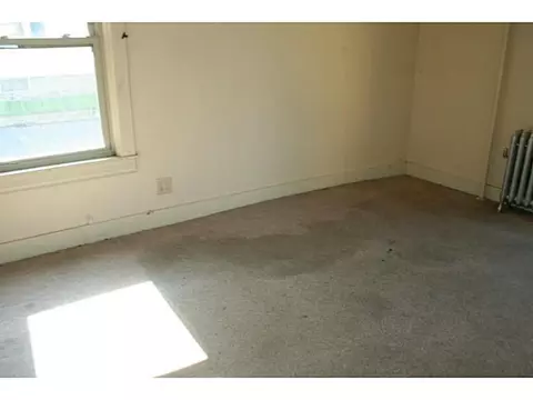 388 Elm St, Woonsocket, RI 02895 photo 8