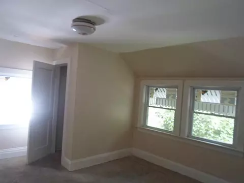 719 Fairmount St, Woonsocket, RI 02895 photo 17