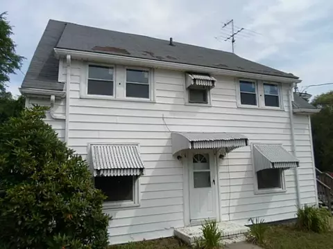 719 Fairmount St, Woonsocket, RI 02895 photo 1