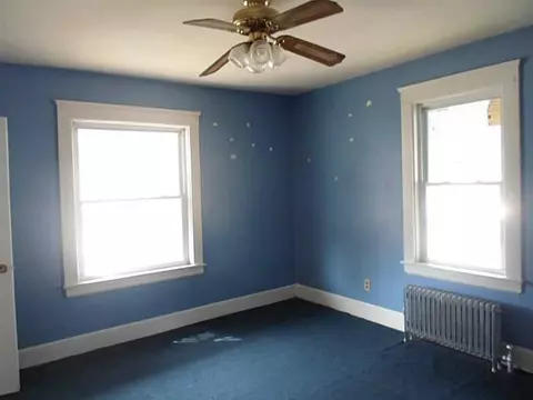 719 Fairmount St, Woonsocket, RI 02895 photo 14