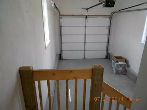 86 Danielle Dr, Woonsocket, RI 02895 photo 17