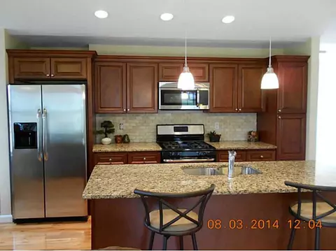 86 Danielle Dr, Woonsocket, RI 02895 photo 5
