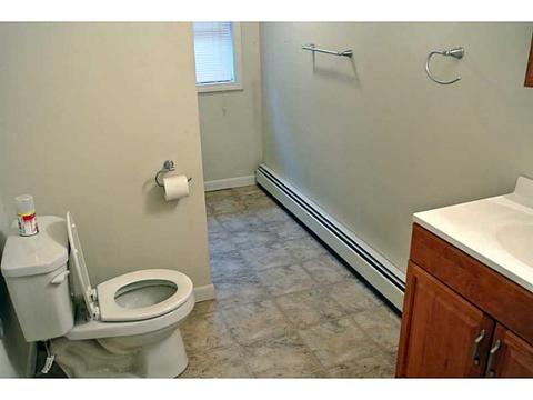 65 Union St, Woonsocket, RI 02895 photo 19