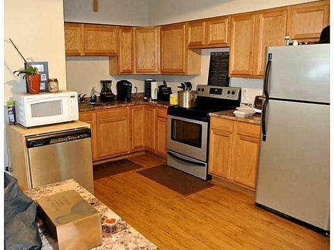 65 Union St, Woonsocket, RI 02895 photo 9