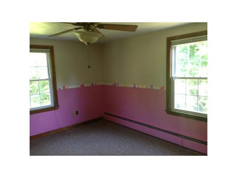 160 Jillson Ave, Woonsocket, RI 02895 photo 2
