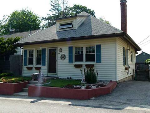 25 Preston Dr, Warwick, RI 02886 photo 1