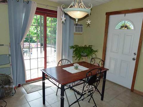25 Preston Dr, Warwick, RI 02886 photo 8