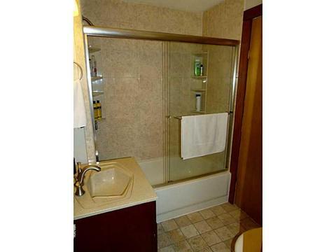 25 Preston Dr, Warwick, RI 02886 photo 9