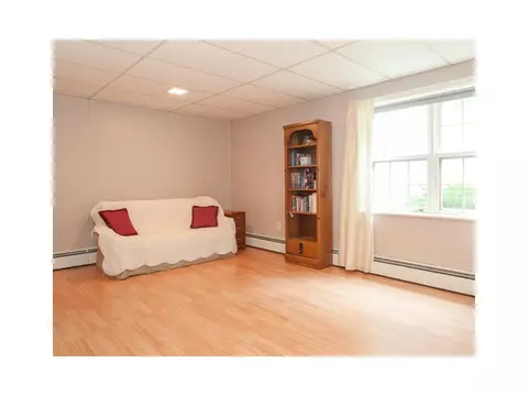 263 Morse Ave, Woonsocket, RI 02895 photo 13