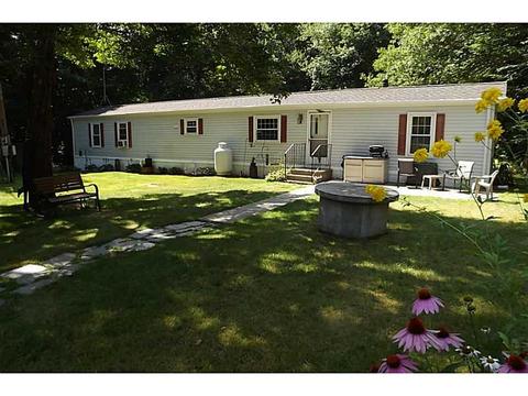 120 E Killingly Rd, Foster, RI 02825 photo 1
