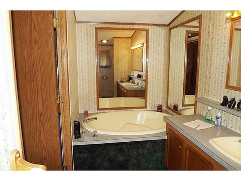 120 E Killingly Rd, Foster, RI 02825 photo 10