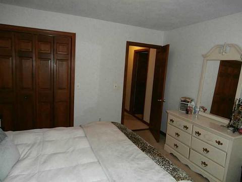 2 Stonybridge Dr, Lincoln, RI 02865 photo 22