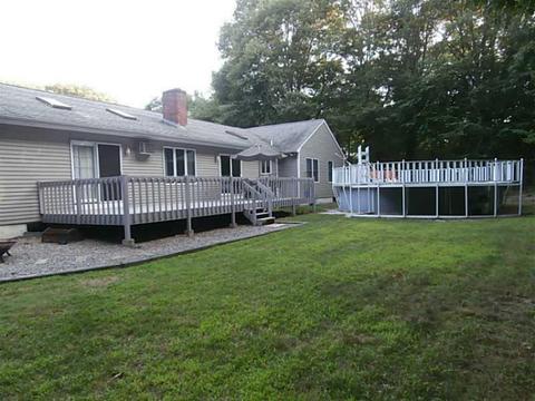 2 Stonybridge Dr, Lincoln, RI 02865 photo 3