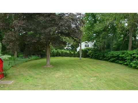 68 Ward Ave, Westerly, RI 02891 photo 4