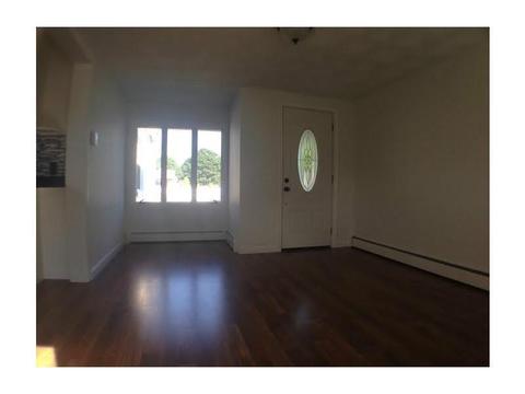 3 Hague Rd, Warwick, RI 02889 photo 4