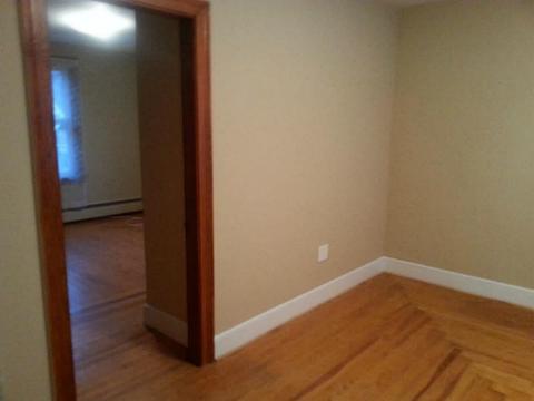 20 Denby St, Woonsocket, RI 02895 photo 9