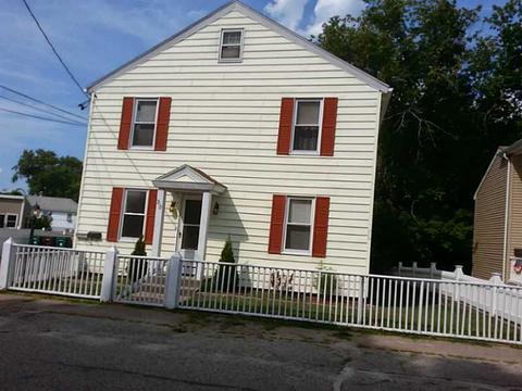 20 Denby St, Woonsocket, RI 02895 photo 1