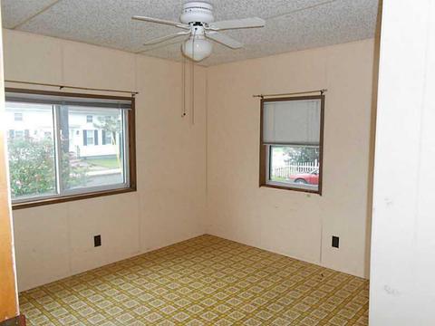 71 Pleasant St, Westerly, RI 02891 photo 8