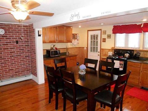60 Abbott Ave, Warwick, RI 02886 photo 6
