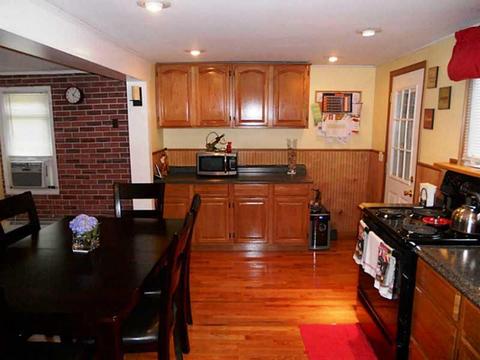 60 Abbott Ave, Warwick, RI 02886 photo 4
