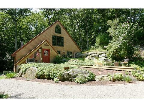 73 Wolf Rock Rd, Exeter, RI 02822 photo 1