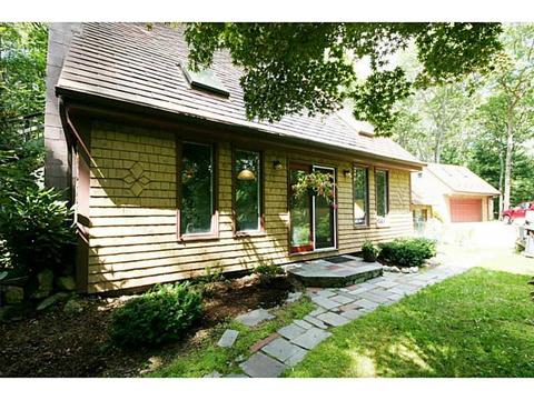 73 Wolf Rock Rd, Exeter, RI 02822 photo 3